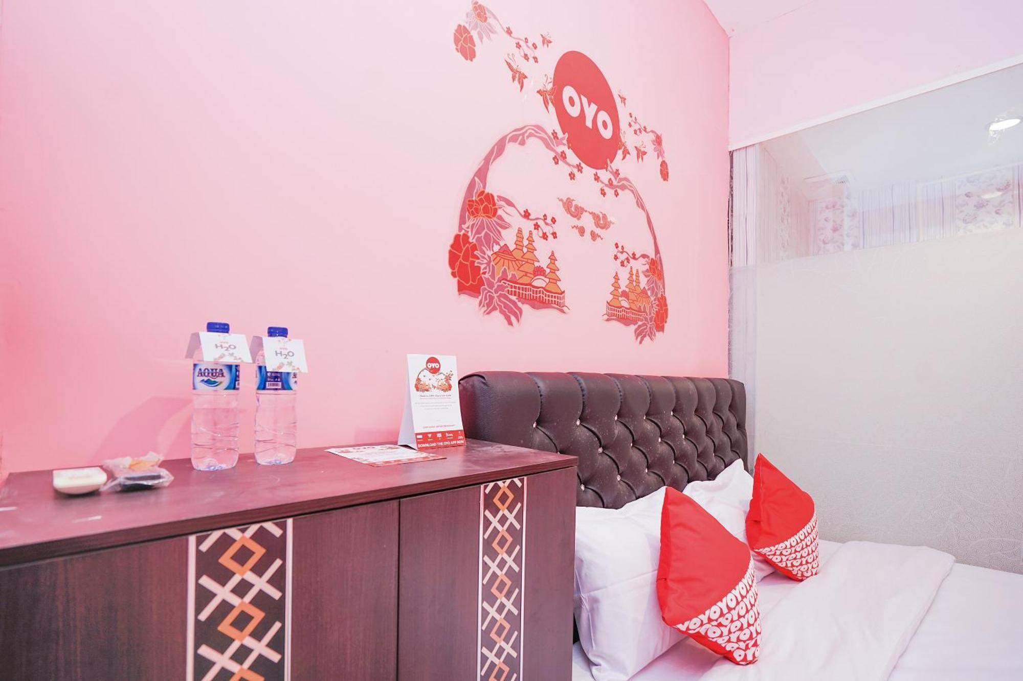 Hotel O Juanda Near Terminal International Juanda Brebek Εξωτερικό φωτογραφία