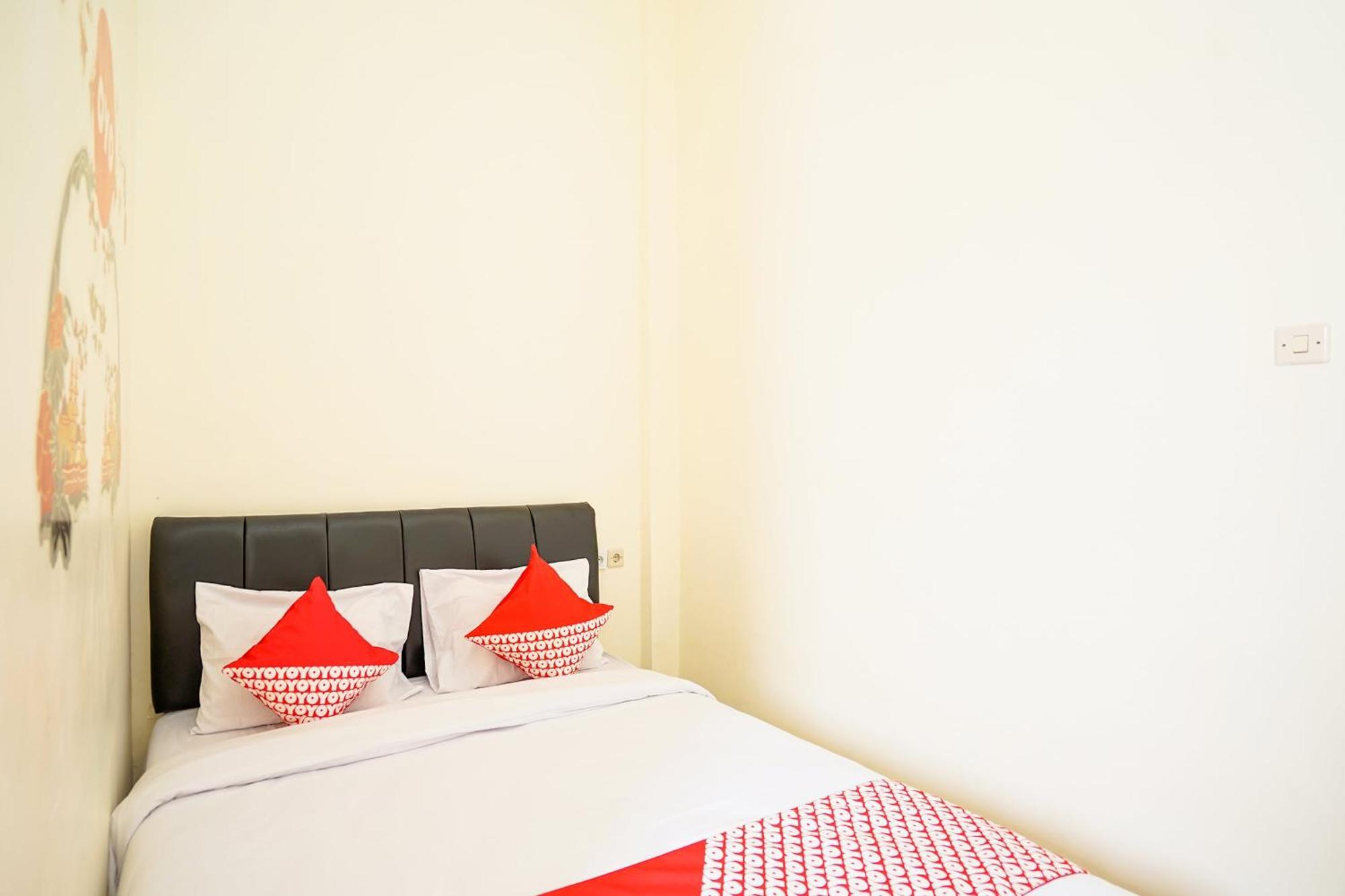 Hotel O Juanda Near Terminal International Juanda Brebek Εξωτερικό φωτογραφία